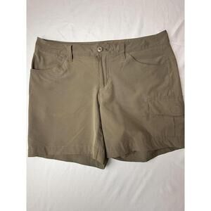 Eddie Bauer Cargo Shorts Womens 6 Beige Hiking Outdoor Trail Pockets Zip Fly